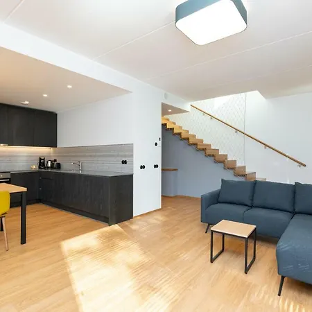 Self-Check-In 3 Bedroom Apartment With Sauna And Balconies Tallinn Exterior photo