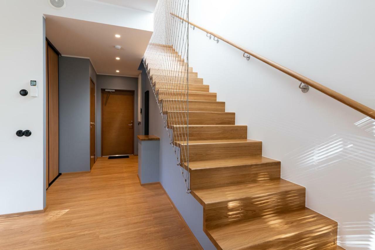 Self-check-in 3 Bedroom With Sauna And Balconies Huoneisto *