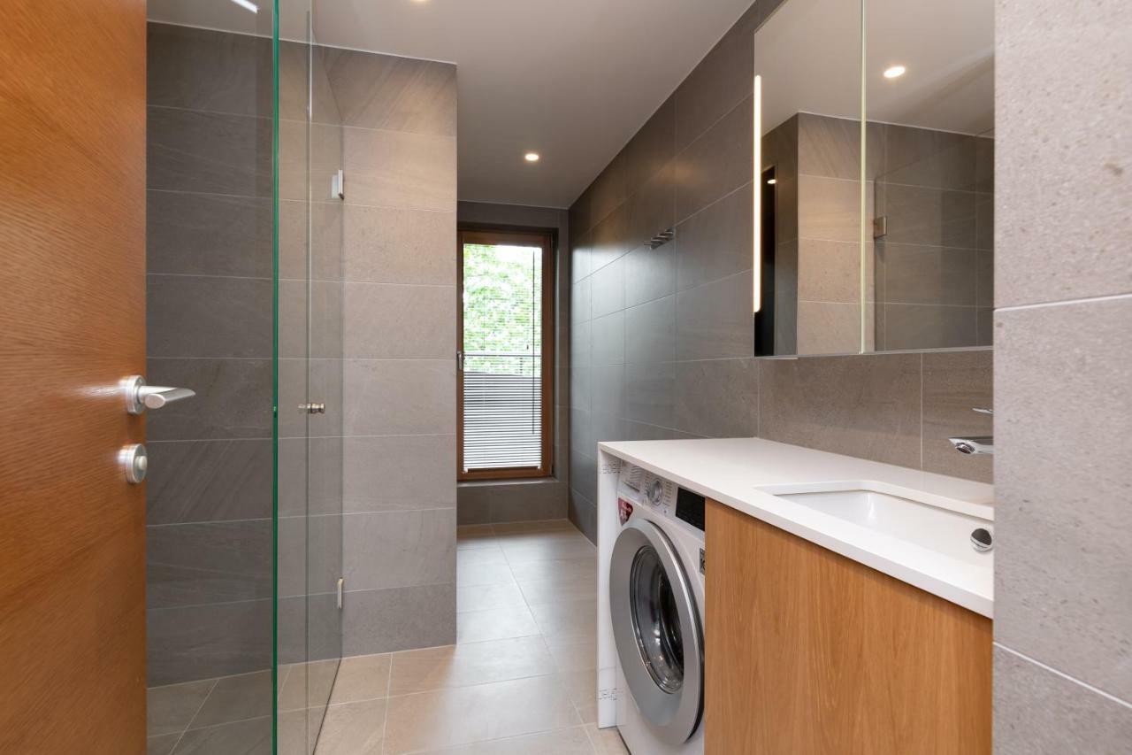 Huoneisto Self-check-in 3 Bedroom With Sauna And Balconies