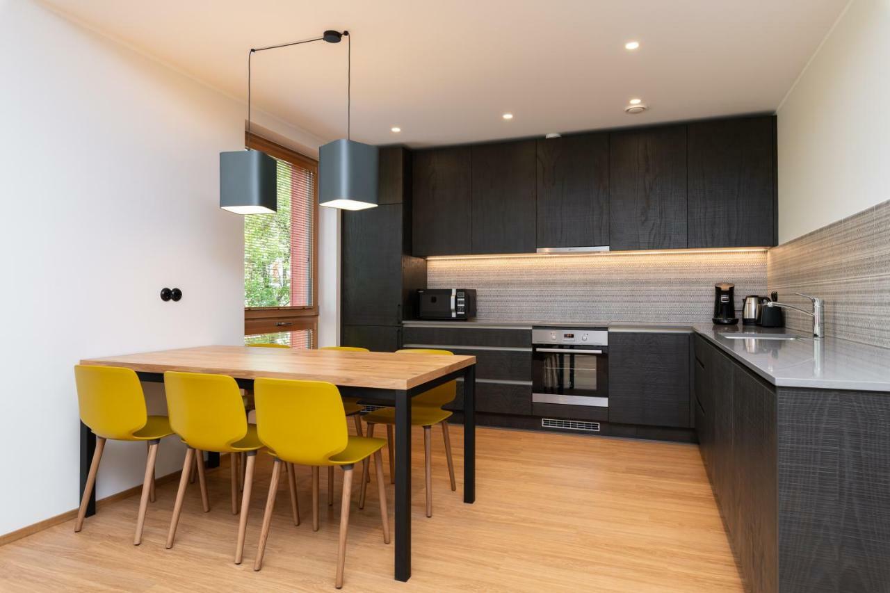 Self-check-in 3 Bedroom With Sauna And Balconies Apartment
